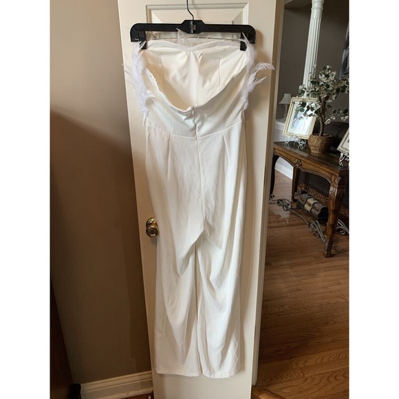 Boldly Blonde Cheers to Forever‎ Feather Jump suit Size Small NWT - Picture 3 of 7
